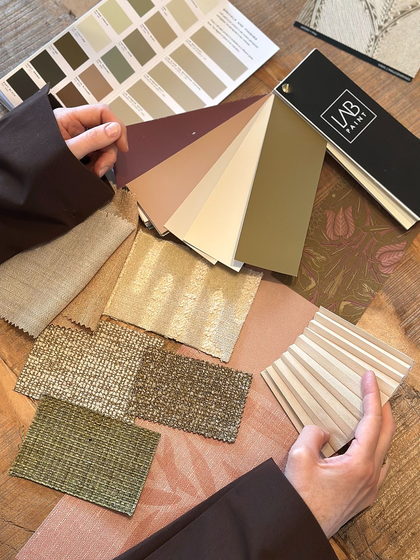 Kleurstalen en materiaalkeuze voor interieurdesign in Nijmegen Lent en omgeving